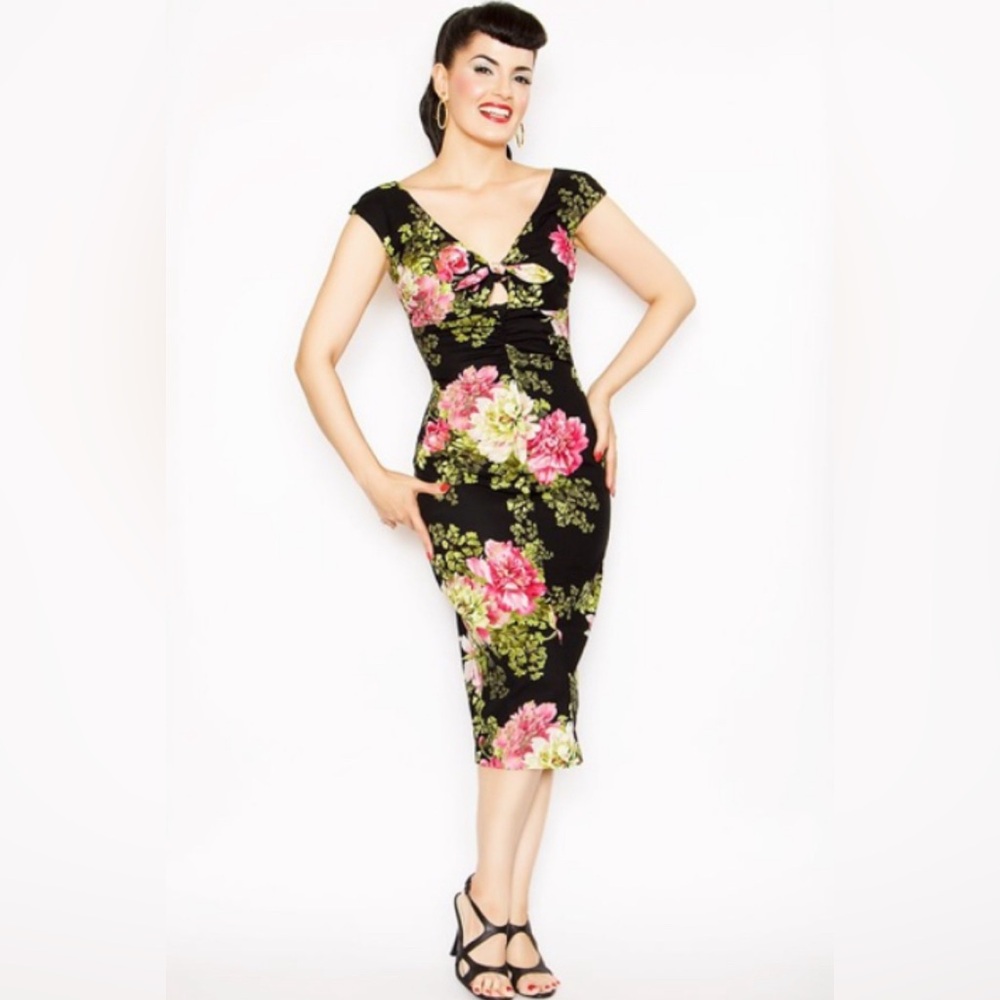 Bernie Dexter Ruby 50s Pencil Dress in Black Floral Dark Tea Room Print XS